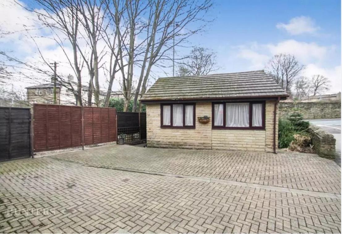 Lister Park Bradford Stylish 1Bed Coach House - Quiet & Tranquil Cottage & Parking Eksteriør billede